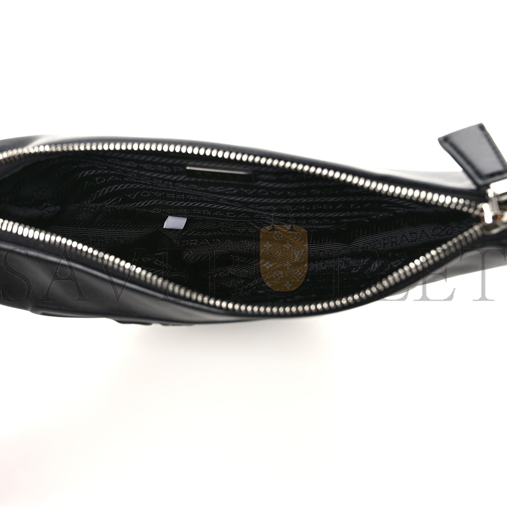 PRADA GRACE LUX TRIANGLE WRISTLET POUCH BLACK (26*15*6cm)