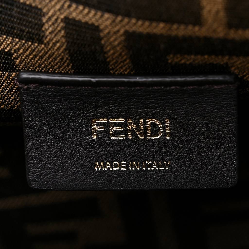 FENDI SHINY NAPPA MEDIUM FENDI FIRST AZZURRO BABY (30*25*10cm) FENDI SHINY NAPPA MEDIUM FENDI FIRST AZZURRO BABY (30*25*10cm)