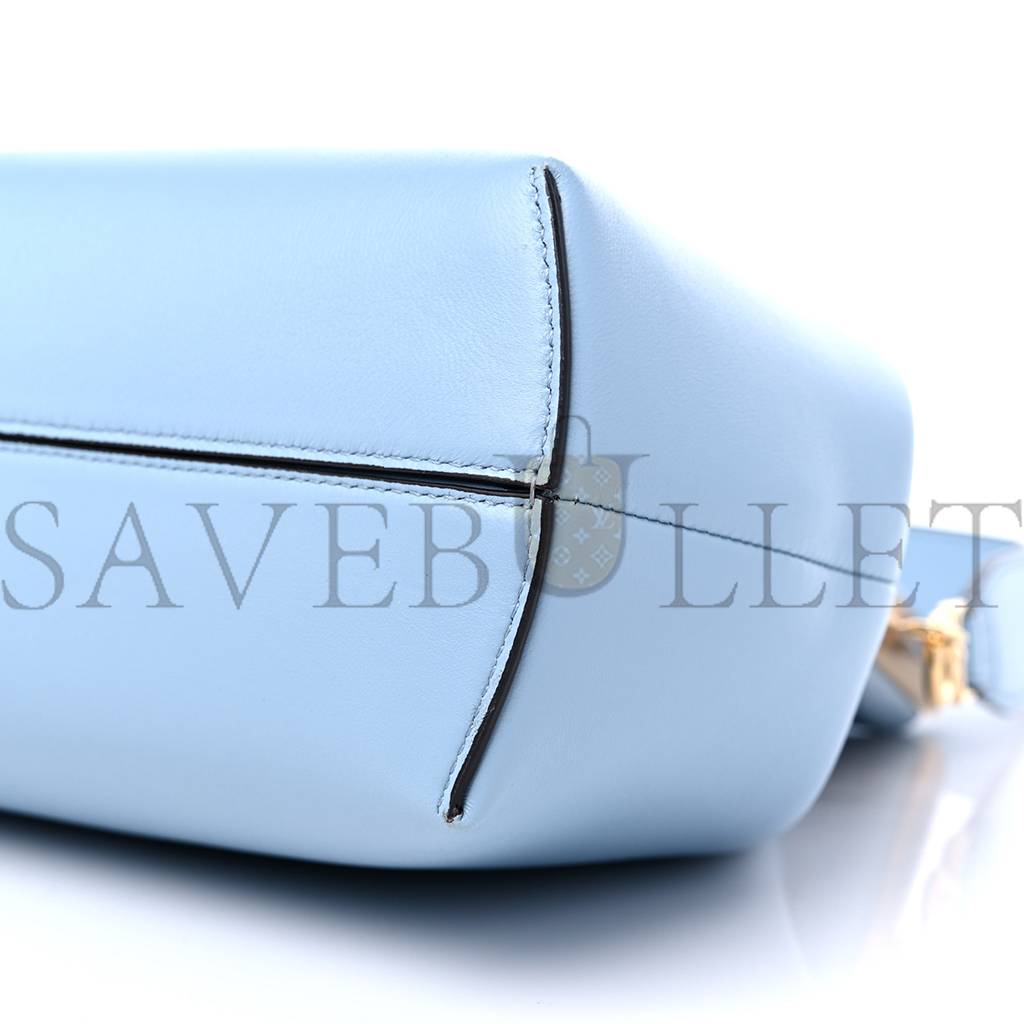 FENDI SHINY NAPPA MEDIUM FENDI FIRST AZZURRO BABY (30*25*10cm) FENDI SHINY NAPPA MEDIUM FENDI FIRST AZZURRO BABY (30*25*10cm)