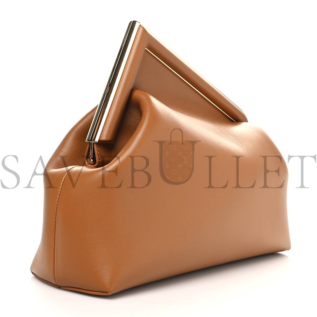 FENDI SHINY NAPPA MEDIUM FENDI FIRST CARAMELLO (30*25*10cm) FENDI SHINY NAPPA MEDIUM FENDI FIRST CARAMELLO (30*25*10cm)